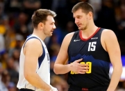 JJB- 东契奇克服颈伤触底反弹 单节暴走狂砍19分强势收胜 