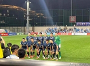 竞技宝电竞-关于足球杯赛上演强强对话，洞庭犀牛队读秒扳平江汉飞鹰队，团队配合流畅；教练团队居功至伟的信息