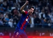 竞技宝- 王楚钦40击败雨果队友晋级32强 