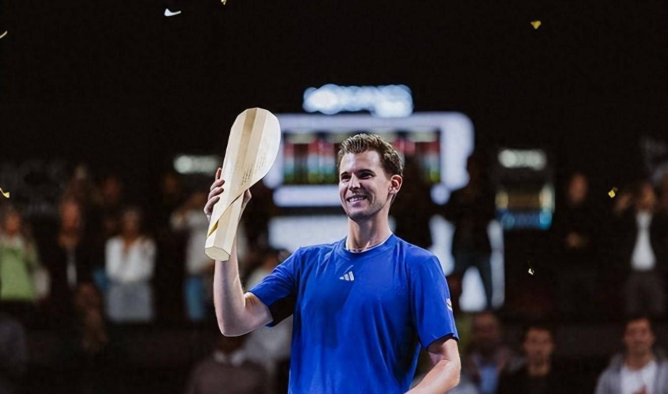 关于蒂姆迎来三赛季高光表现,中国队球迷沸腾!的信息 关于蒂姆迎来三赛季高光表现,中国队球迷沸腾!的信息